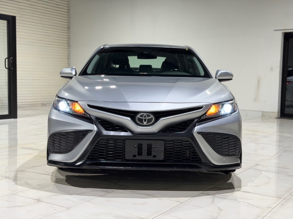 Photo 4 of this TOYOTA CAMRY