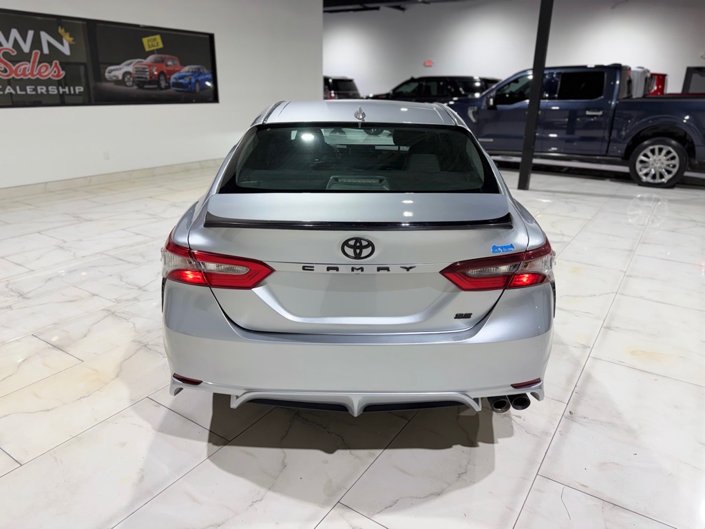Photo 11 of this TOYOTA CAMRY