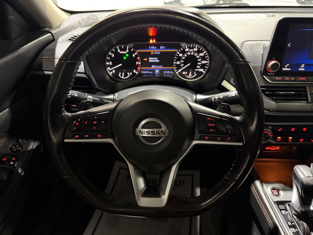 Photo 23 of this NISSAN ALTIMA
