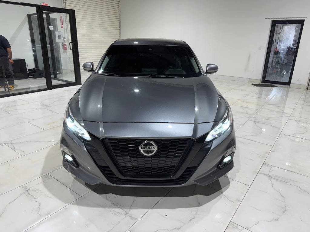 Photo 2 of this NISSAN ALTIMA