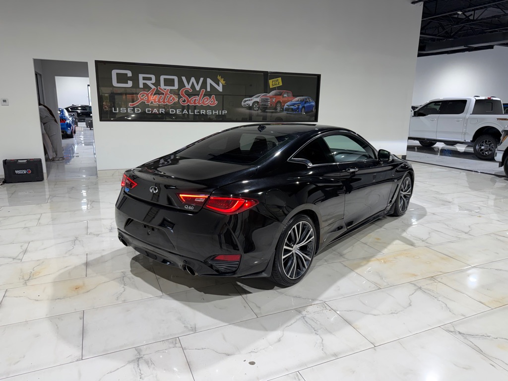 Photo 11 of this INFINITI Q60