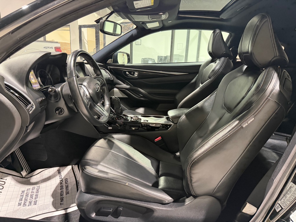 Photo 18 of this INFINITI Q60