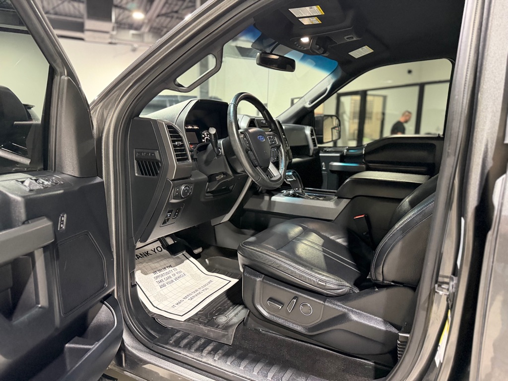 Photo 14 of this FORD F-150