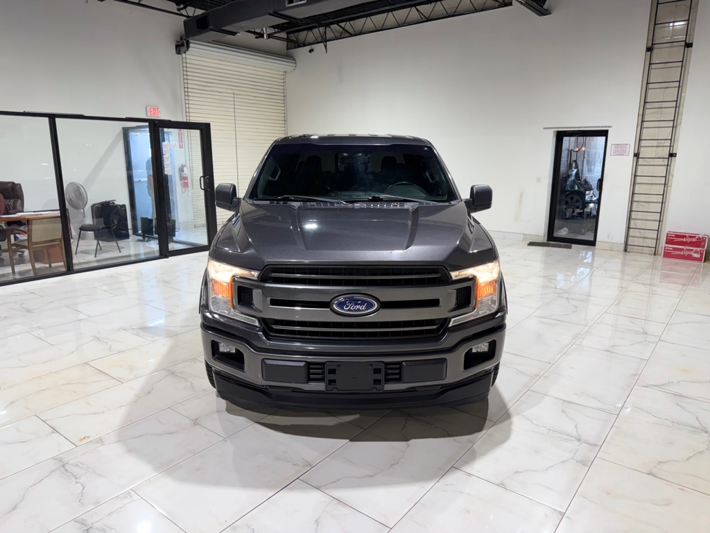 Photo 2 of this FORD F-150