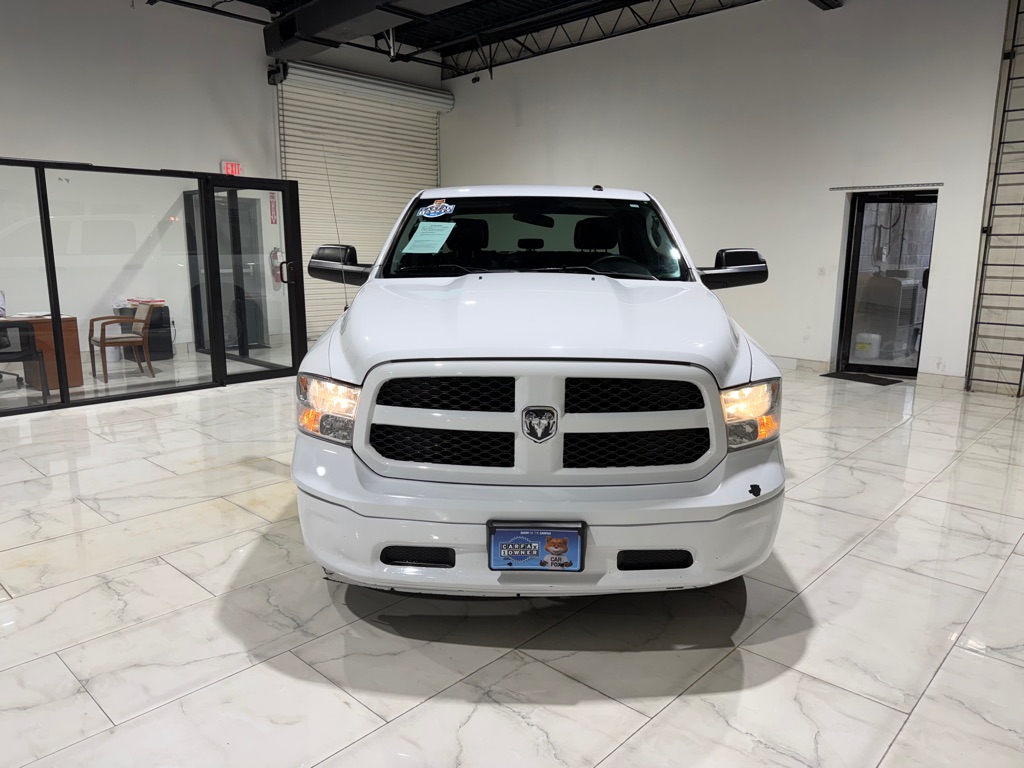 Photo 2 of this RAM 1500 CLASSIC