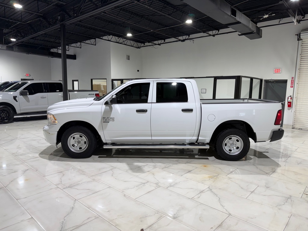 Photo 8 of this RAM 1500 CLASSIC