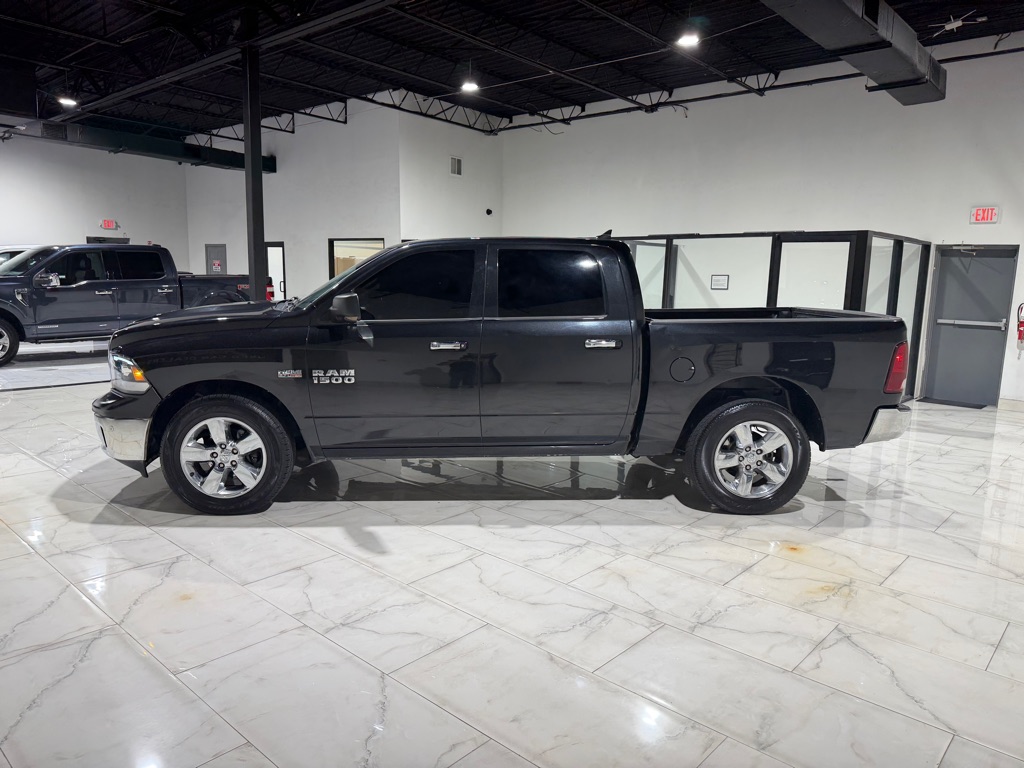 Photo 8 of this RAM 1500