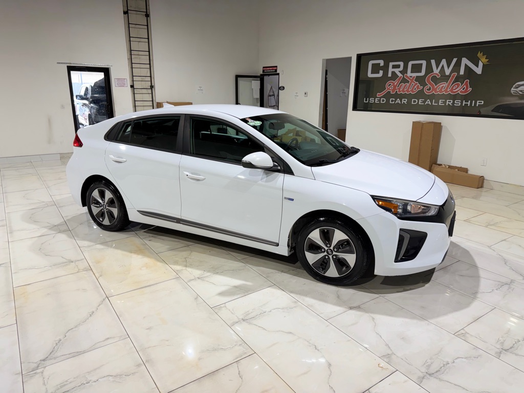Photo 3 of this HYUNDAI IONIQ ELECTRIC
