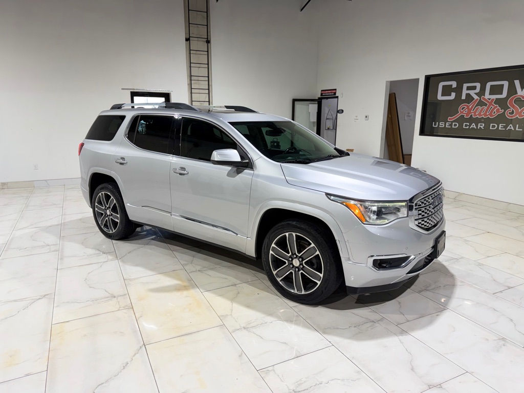Photo 3 of this GMC ACADIA