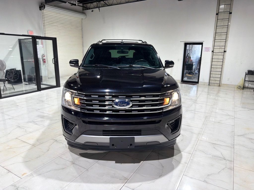 Photo 2 of this FORD EXPEDITION