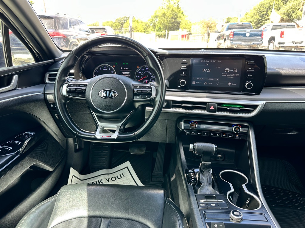 Photo 35 of this KIA K5