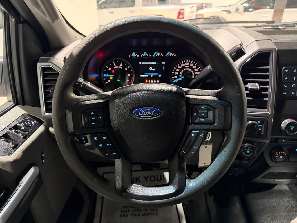 Photo 21 of this FORD F-150
