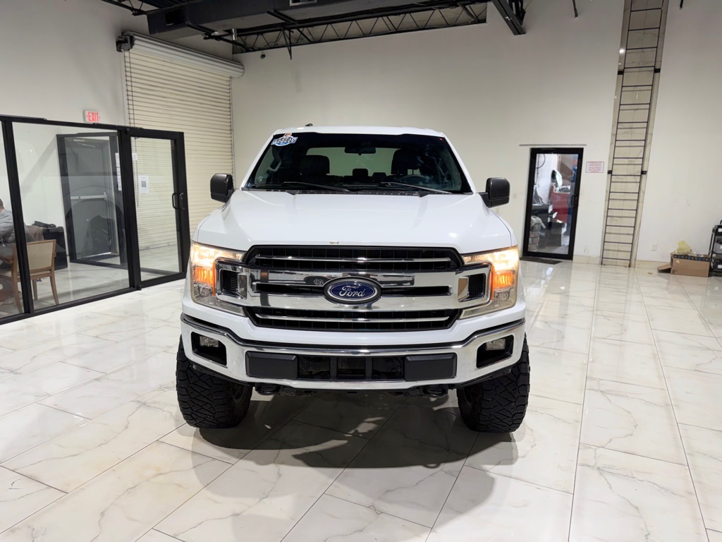 Photo 2 of this FORD F-150