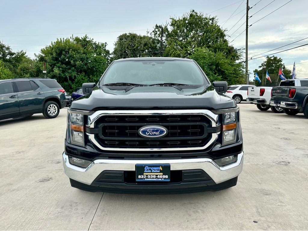 Photo 2 of this FORD F-150