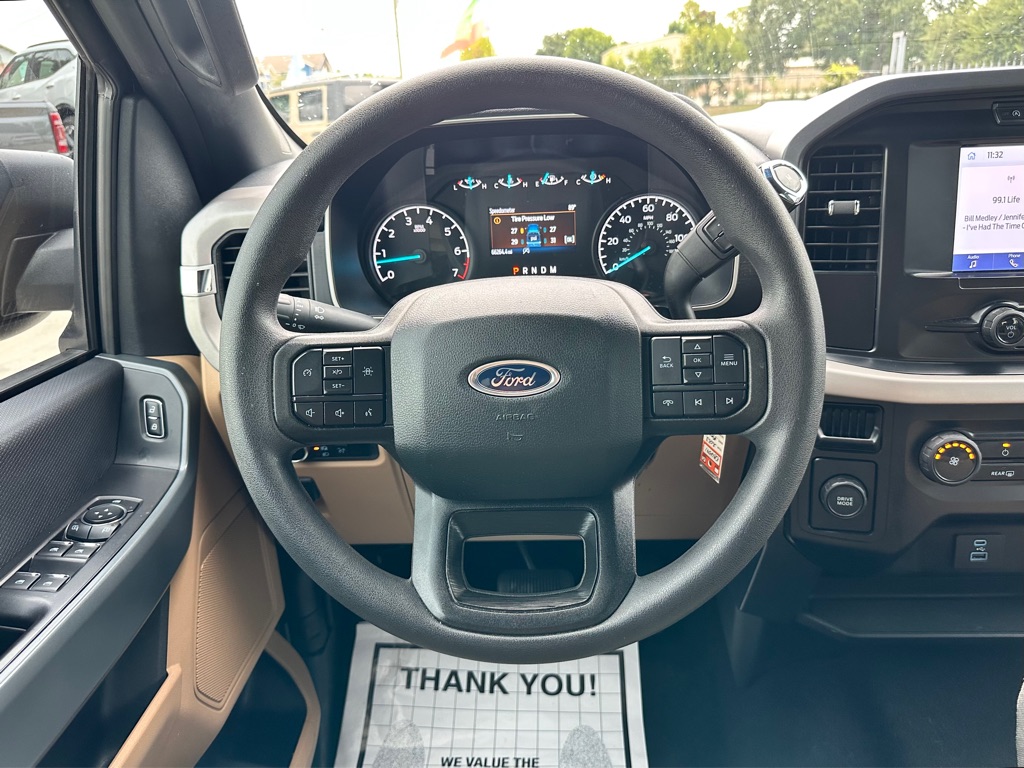 Photo 28 of this FORD F-150