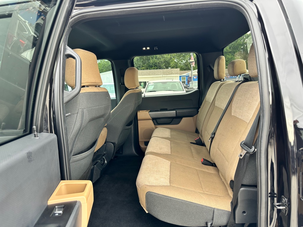 Photo 31 of this FORD F-150