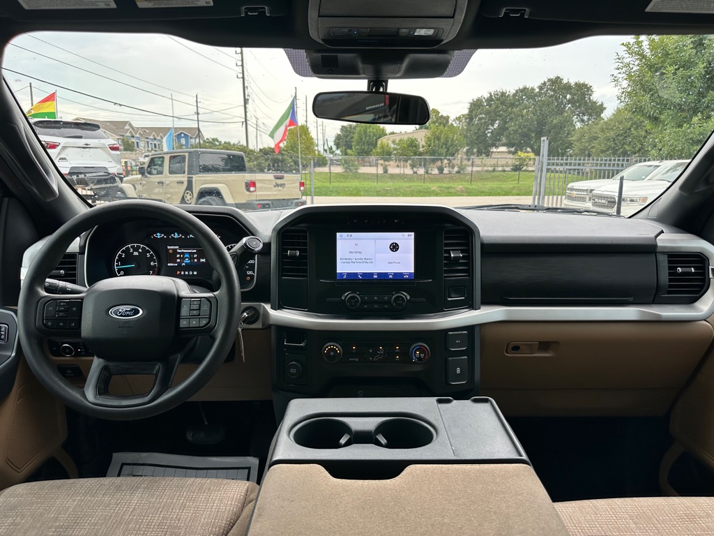 Photo 25 of this FORD F-150