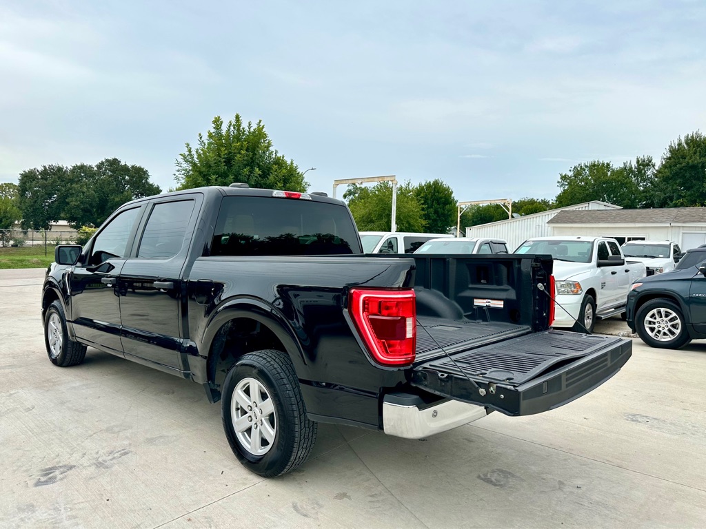 Photo 13 of this FORD F-150