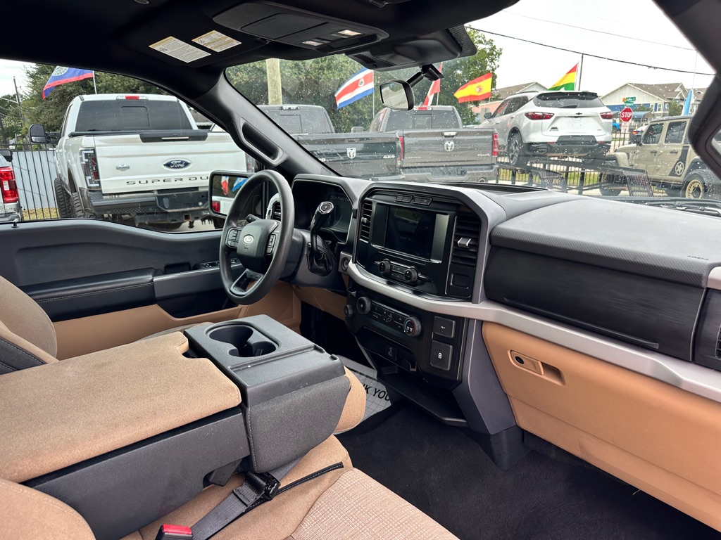Photo 37 of this FORD F-150