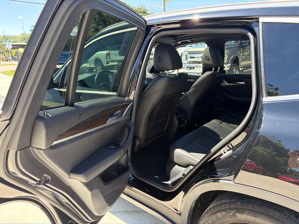 Photo 14 of this BMW X3
