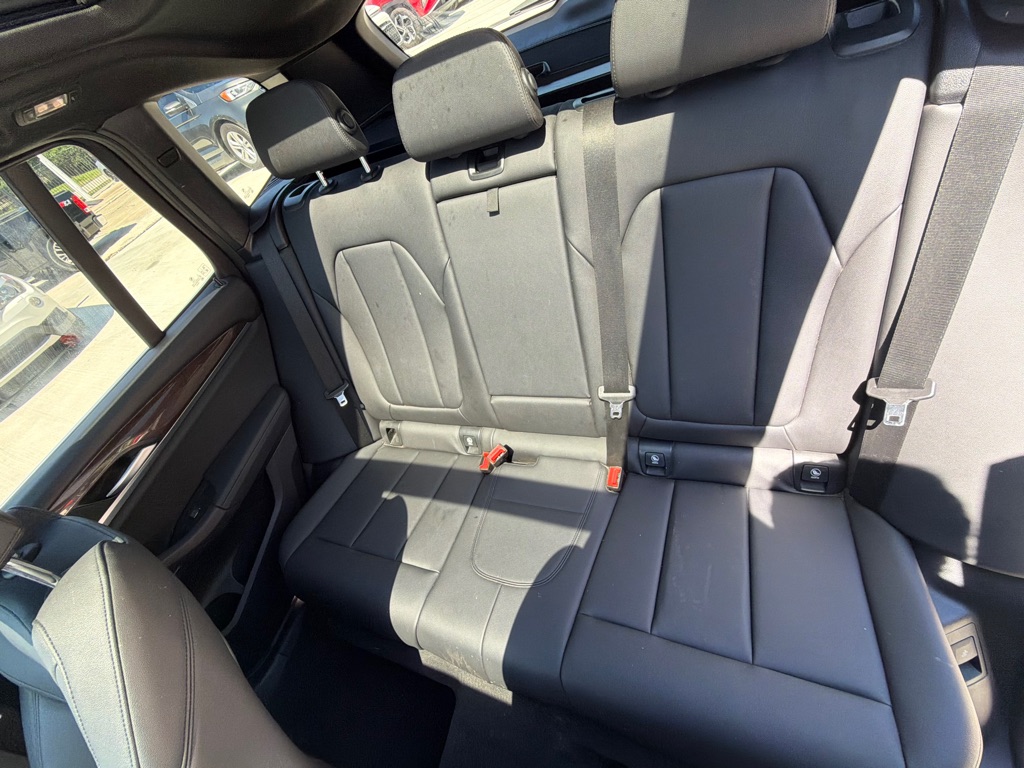 Photo 22 of this BMW X3