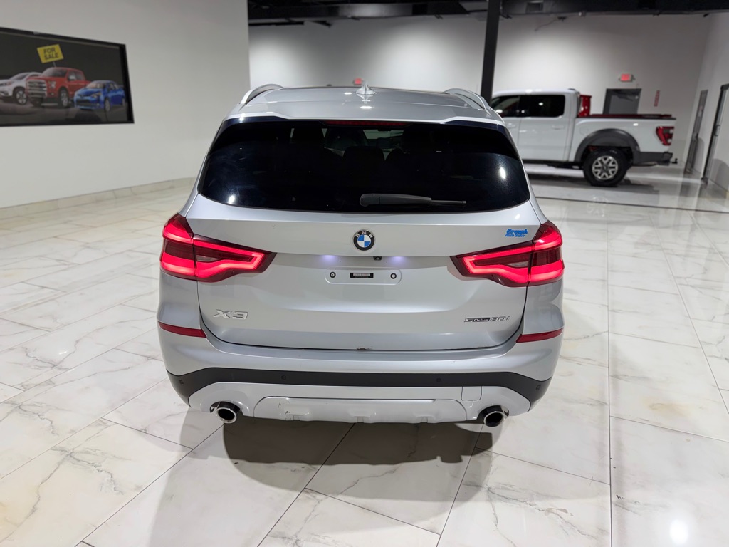 Photo 9 of this BMW X3