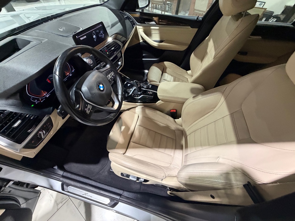 Photo 18 of this BMW X3