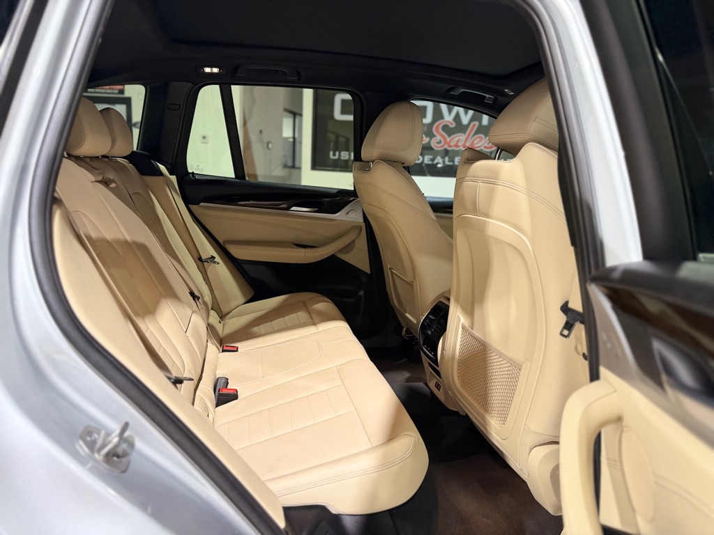 Photo 13 of this BMW X3