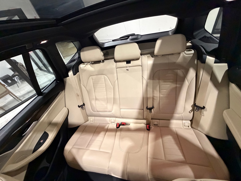 Photo 16 of this BMW X3