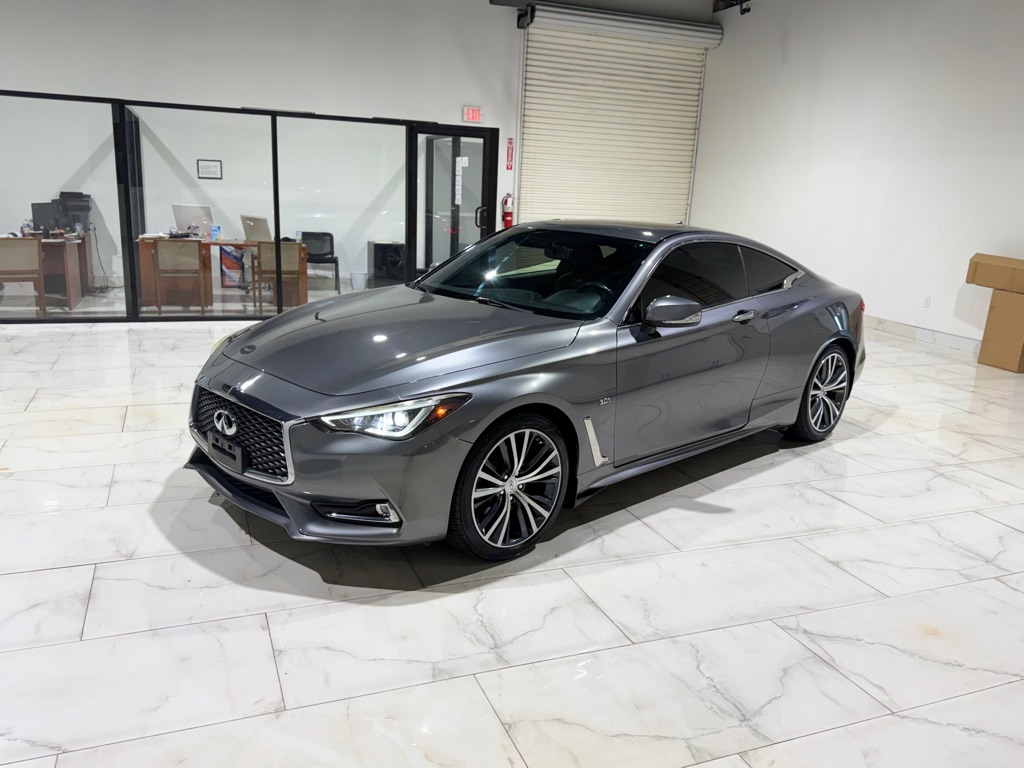2018 INFINITI Q60 3.0t Luxe Coupe AWD