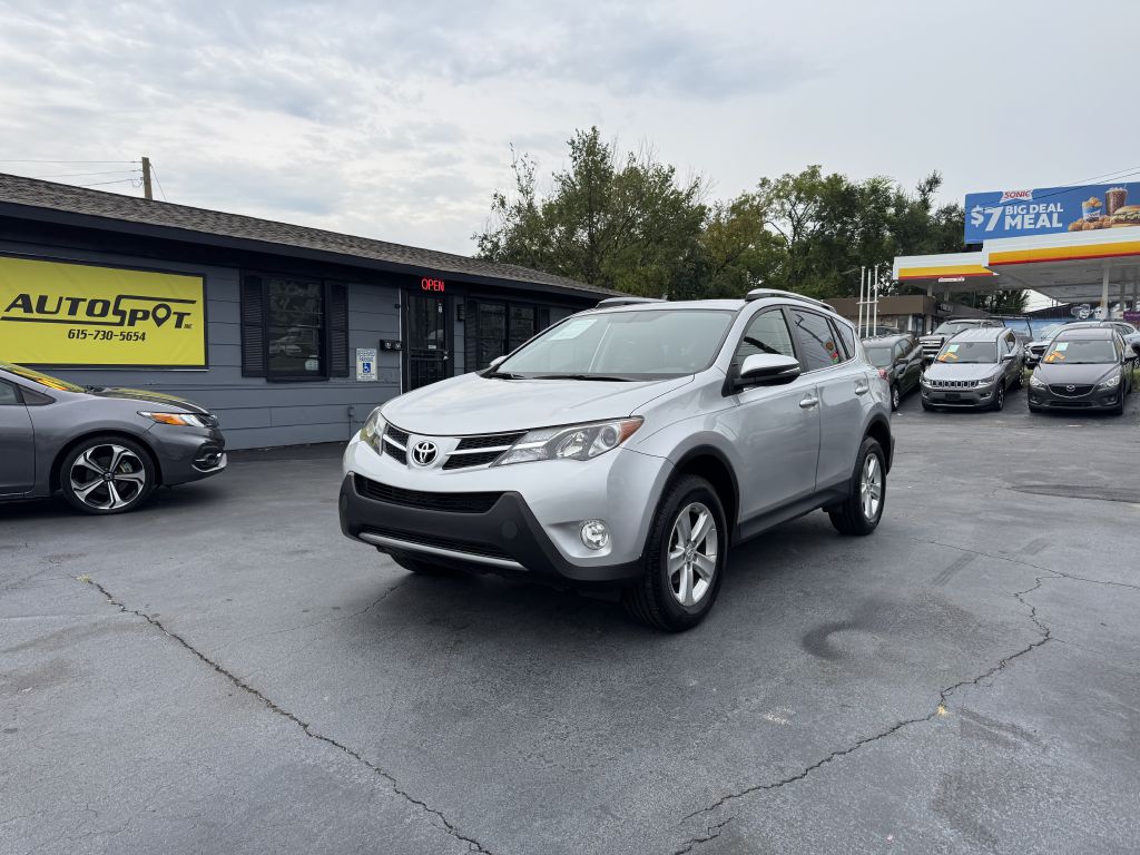 Photo 3 of this TOYOTA RAV4