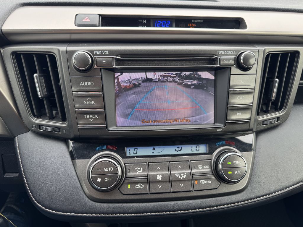 Photo 17 of this TOYOTA RAV4
