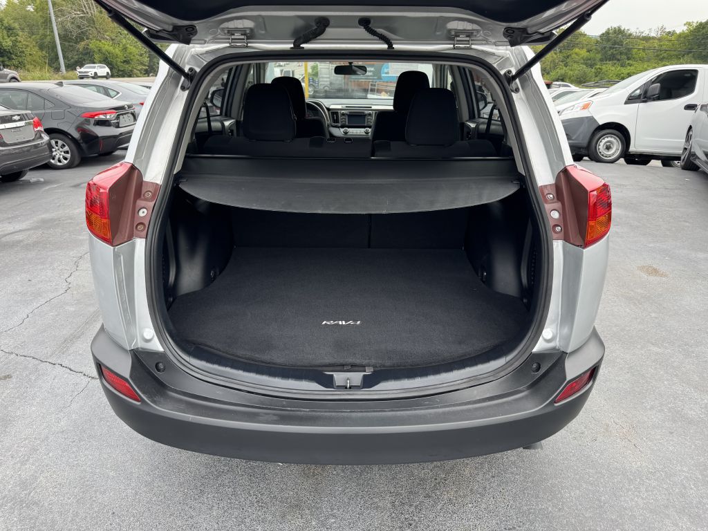 Photo 20 of this TOYOTA RAV4