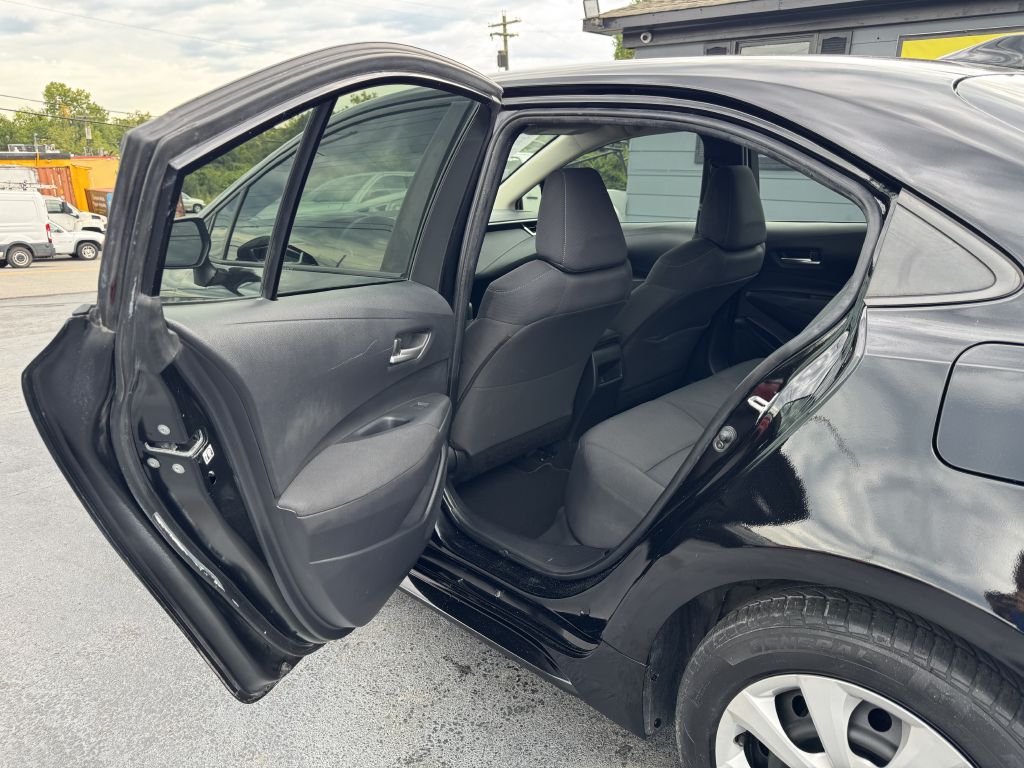 Photo 11 of this TOYOTA COROLLA