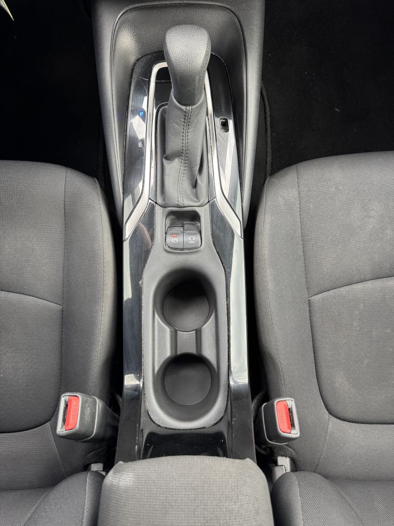 Photo 18 of this TOYOTA COROLLA
