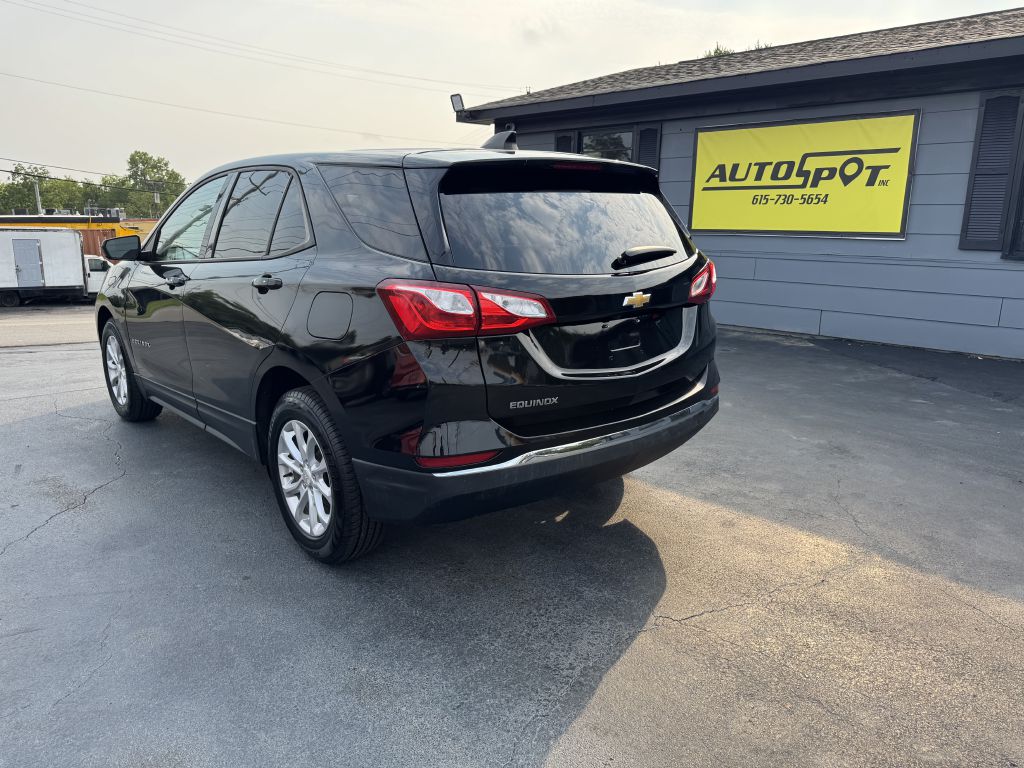 Photo 6 of this CHEVROLET EQUINOX