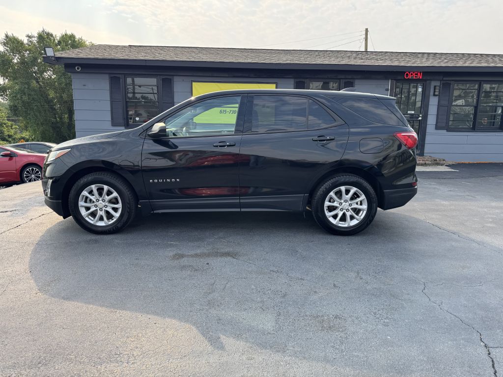 Photo 7 of this CHEVROLET EQUINOX
