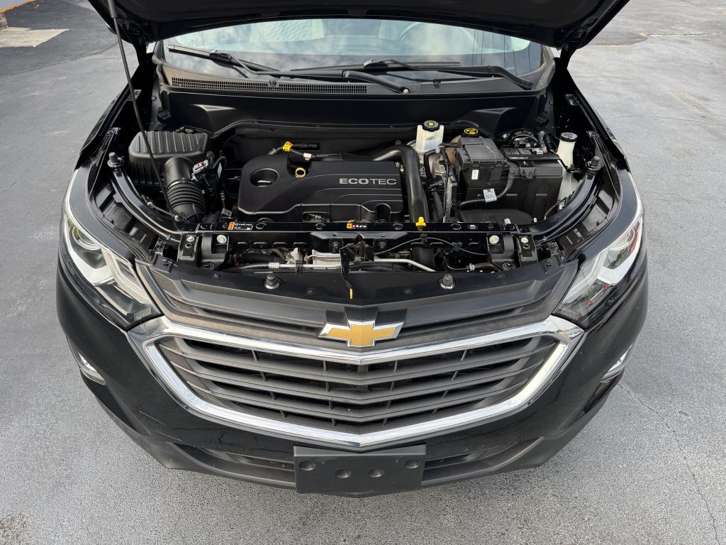 Photo 19 of this CHEVROLET EQUINOX