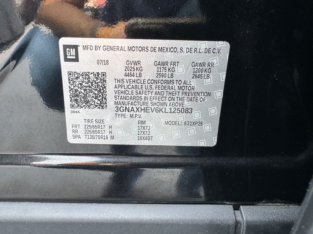 Photo 22 of this CHEVROLET EQUINOX