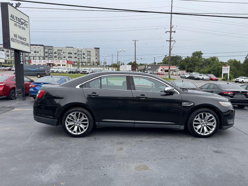 Photo 8 of this FORD TAURUS