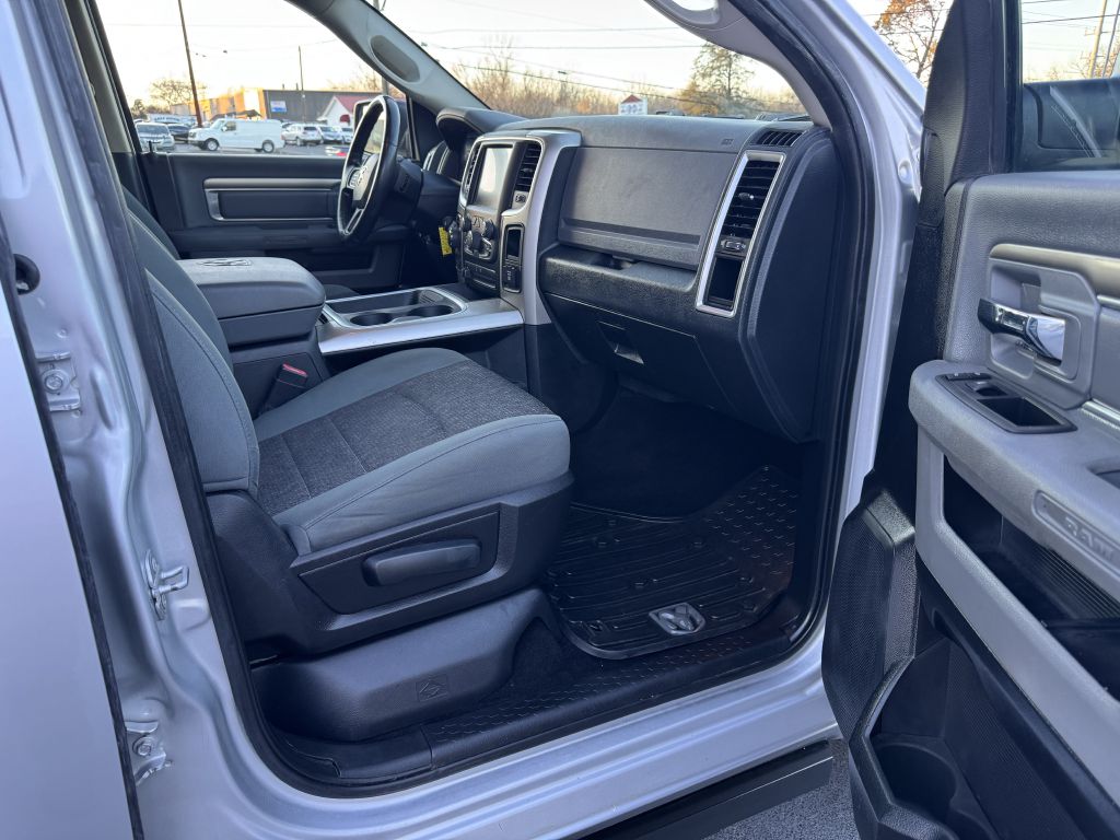 Photo 24 of this RAM 1500