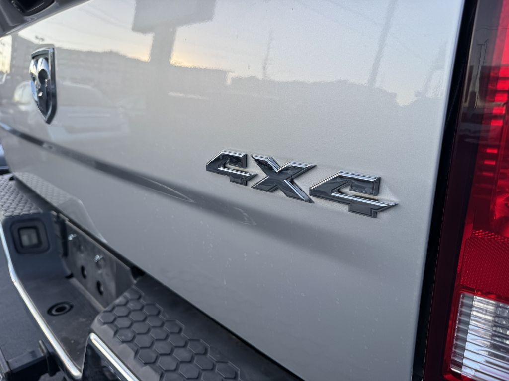 Photo 27 of this RAM 1500