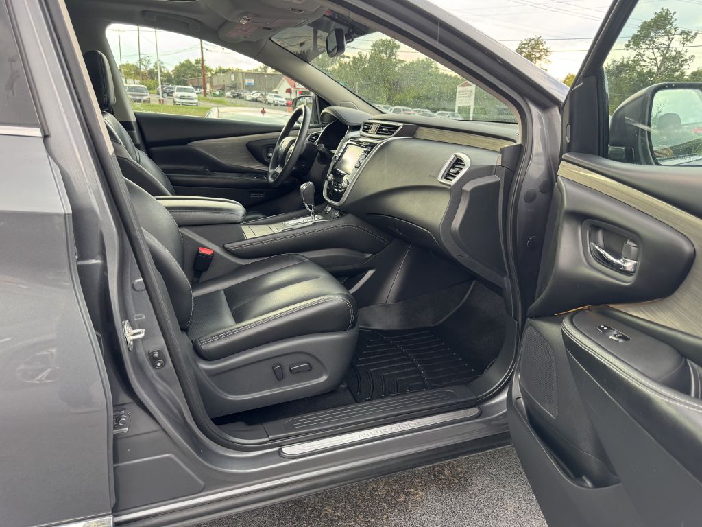 Photo 23 of this NISSAN MURANO