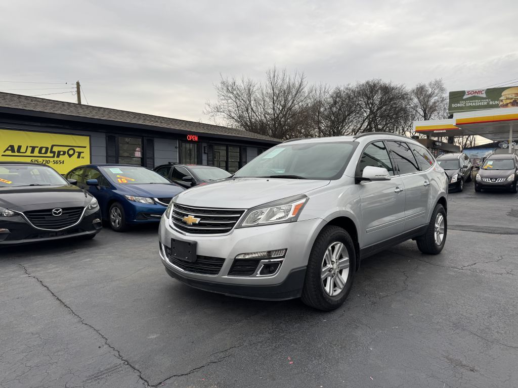 Photo 3 of this CHEVROLET TRAVERSE