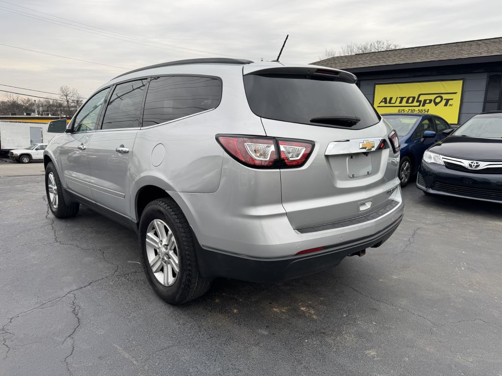 Photo 6 of this CHEVROLET TRAVERSE