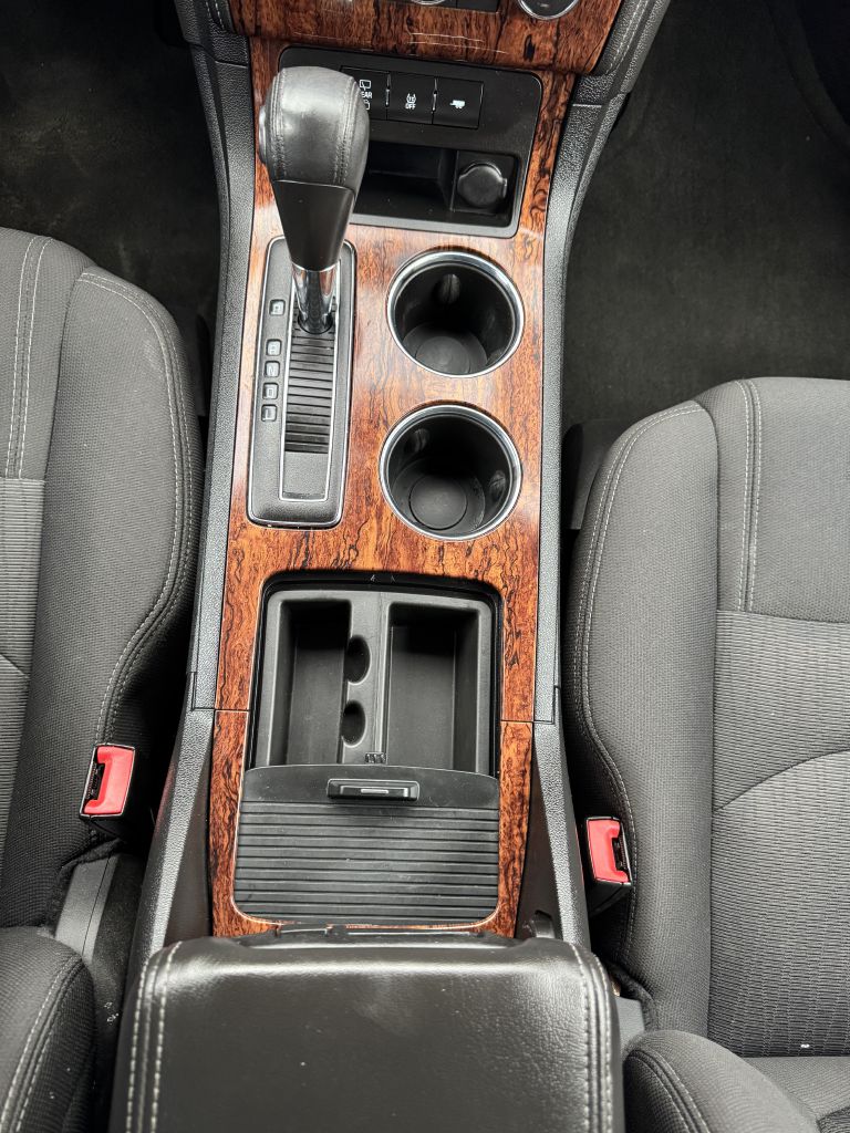 Photo 19 of this CHEVROLET TRAVERSE