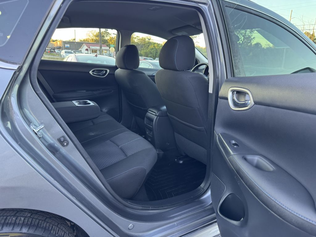 Photo 23 of this NISSAN SENTRA
