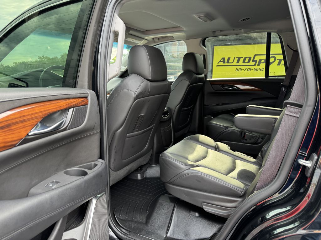 Photo 11 of this CADILLAC ESCALADE