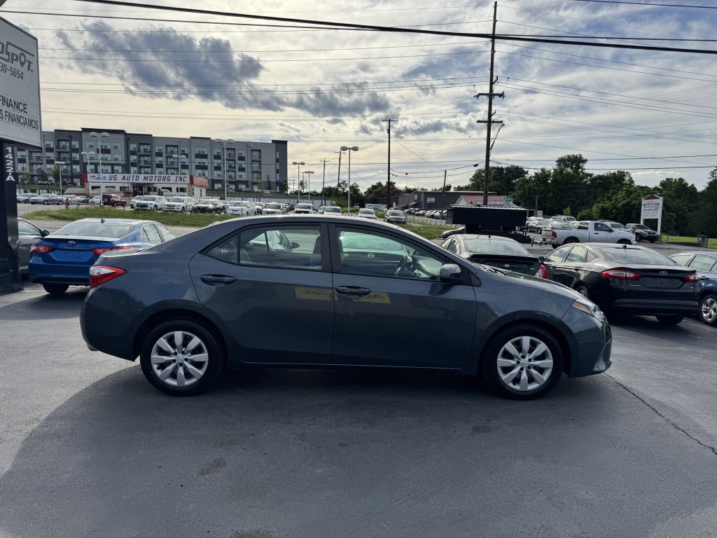 Photo 8 of this TOYOTA COROLLA