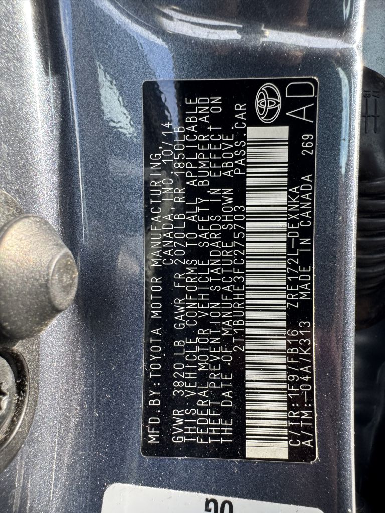 Photo 22 of this TOYOTA COROLLA